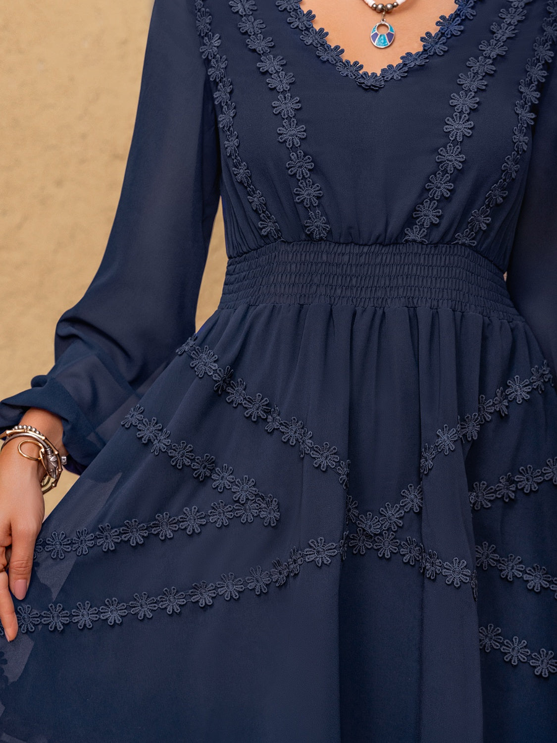 87084456-ced8-4ce0-8f1c-50a50a1995c4-Max