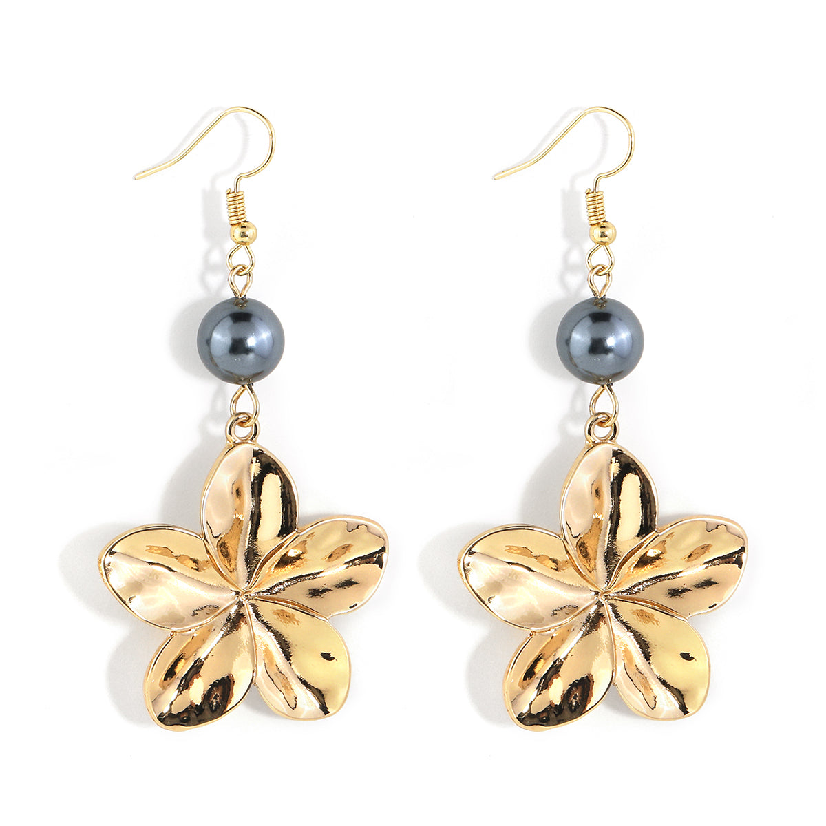 Hawaiian Shell Pearl Flower Earrings